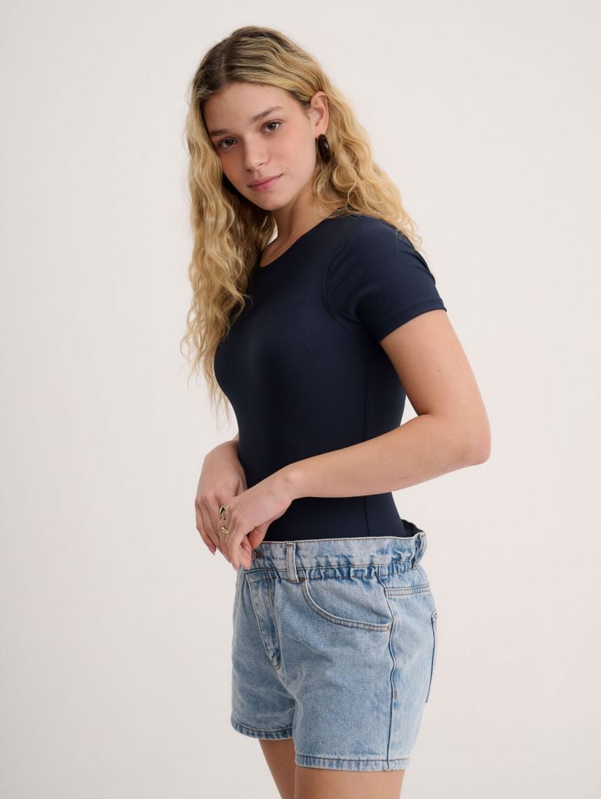 בגד גוף קצר