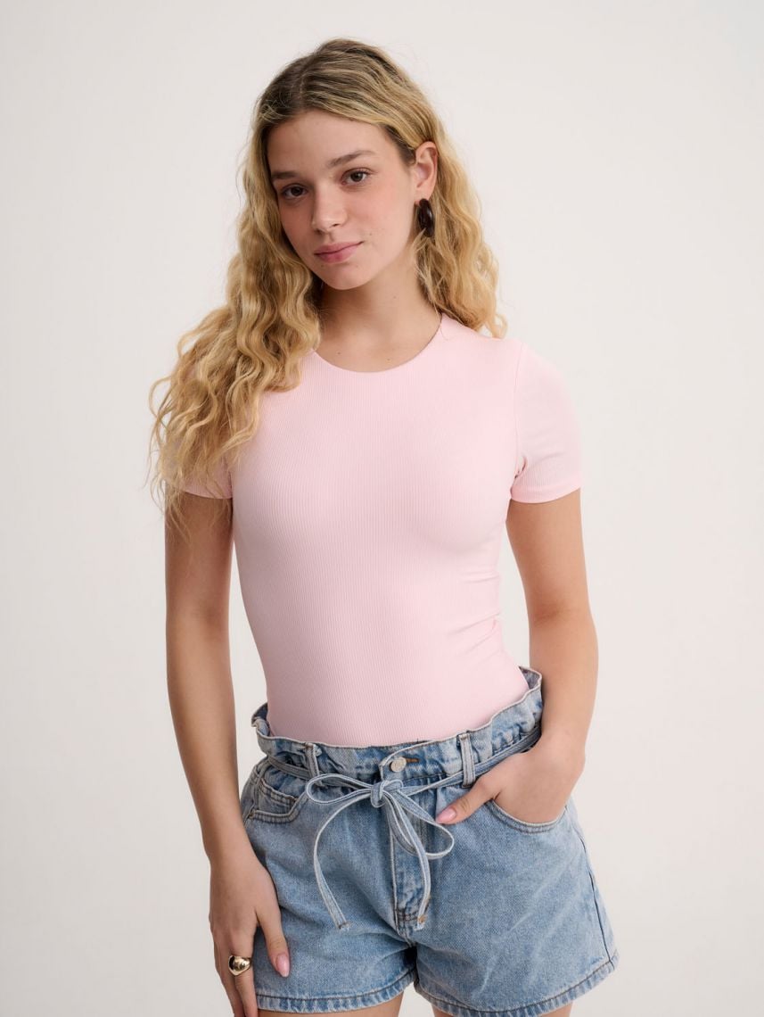 בגד גוף קצר