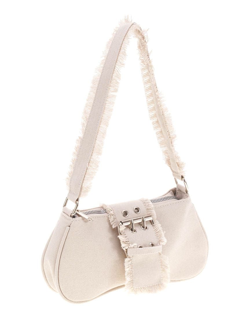 תיק בסגנון פרום