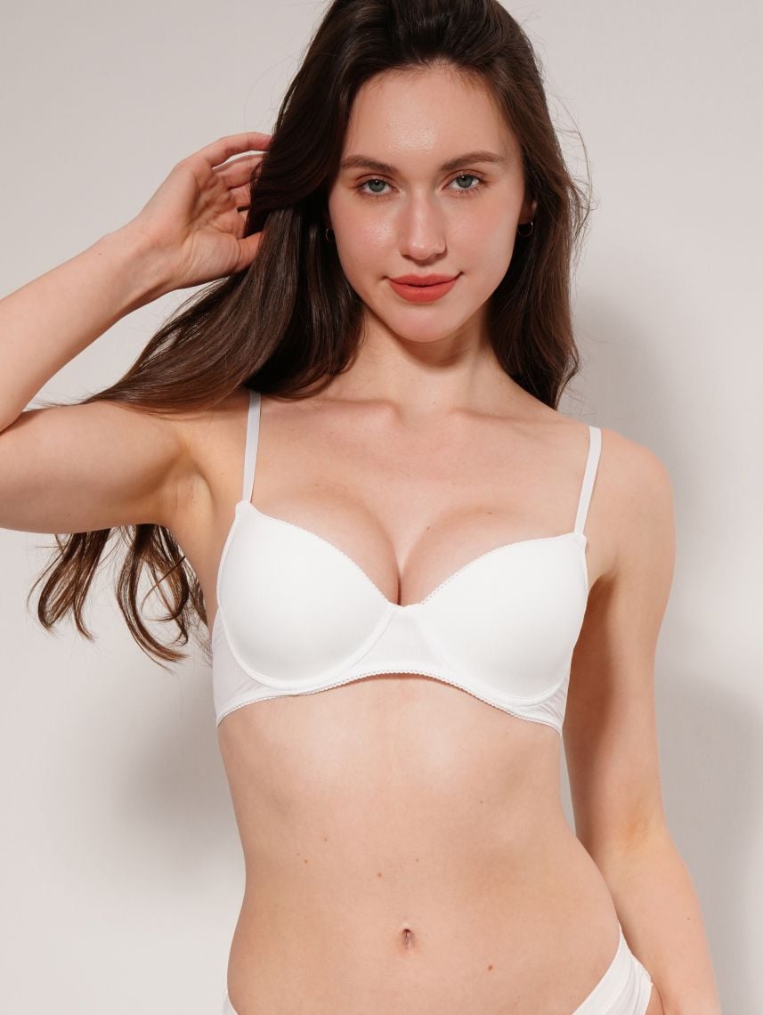 חזיית בייסיק