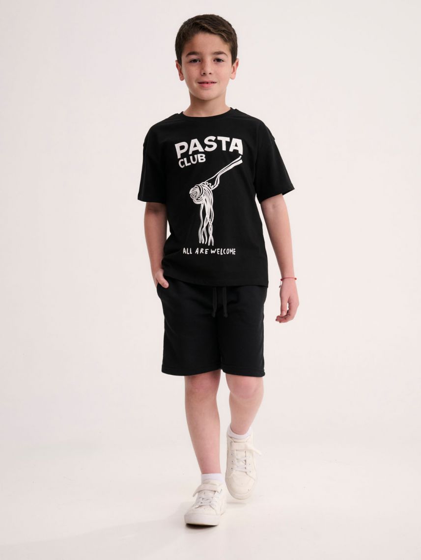 מכנסיים קצרים