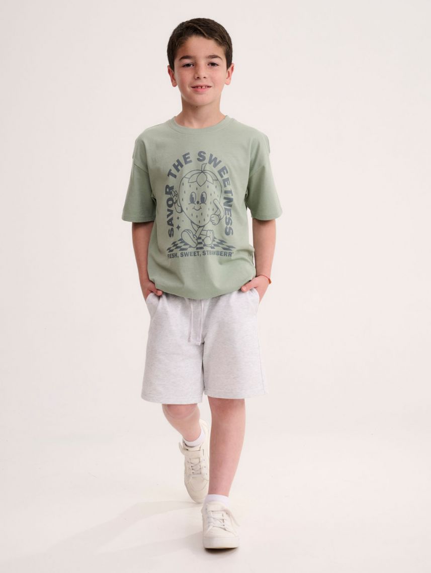 מכנסיים קצרים