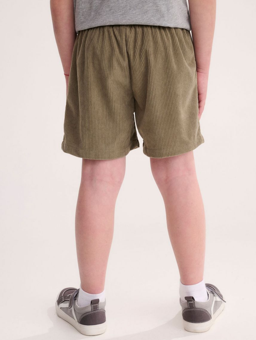 מכנסי קורדרוי קצרים