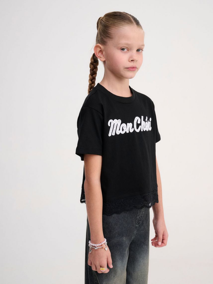 טי-שירט מעוטרת עם הדפס