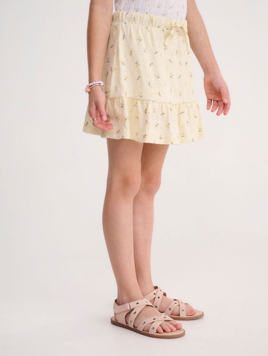 חצאית קומות