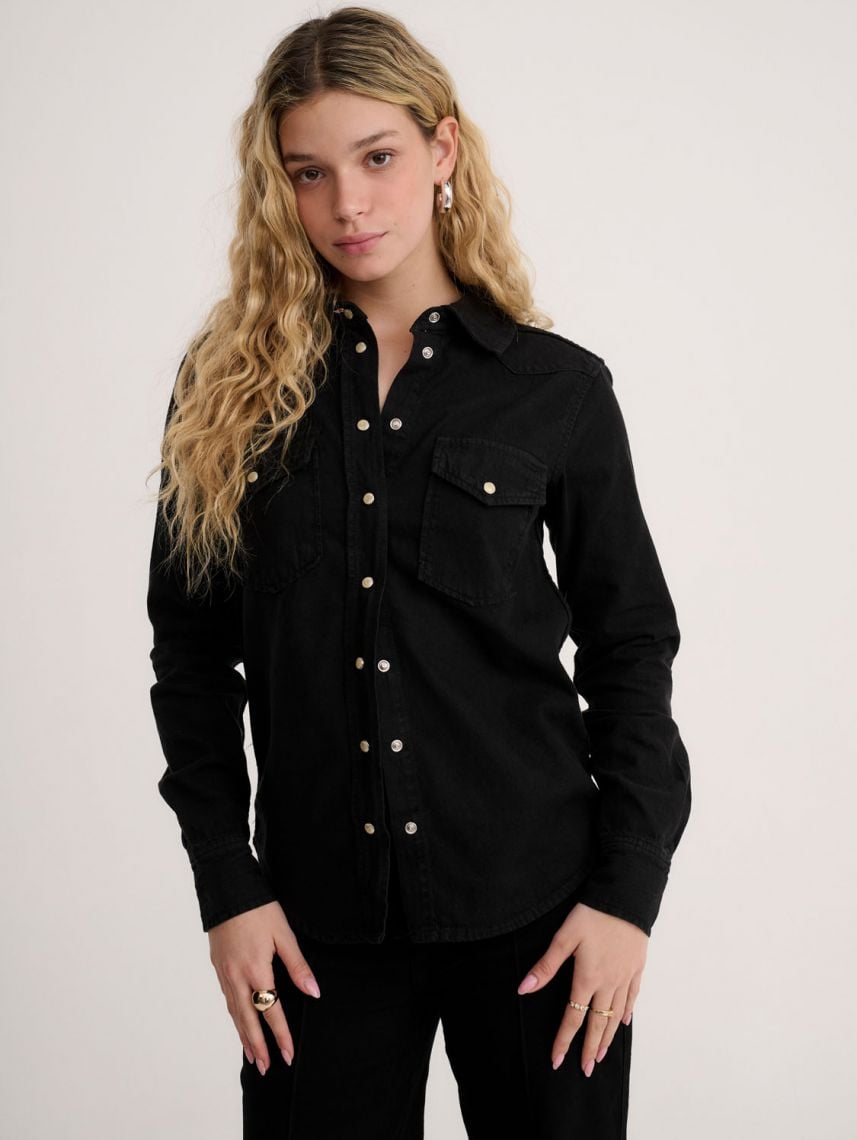 חולצת ג’ינס מכופתרת ארוכה