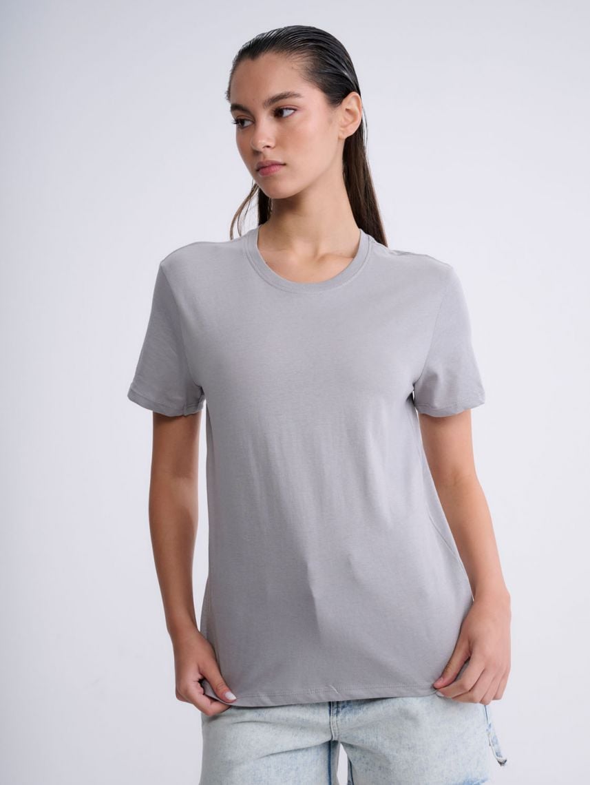 טי-שירט U בייסיק