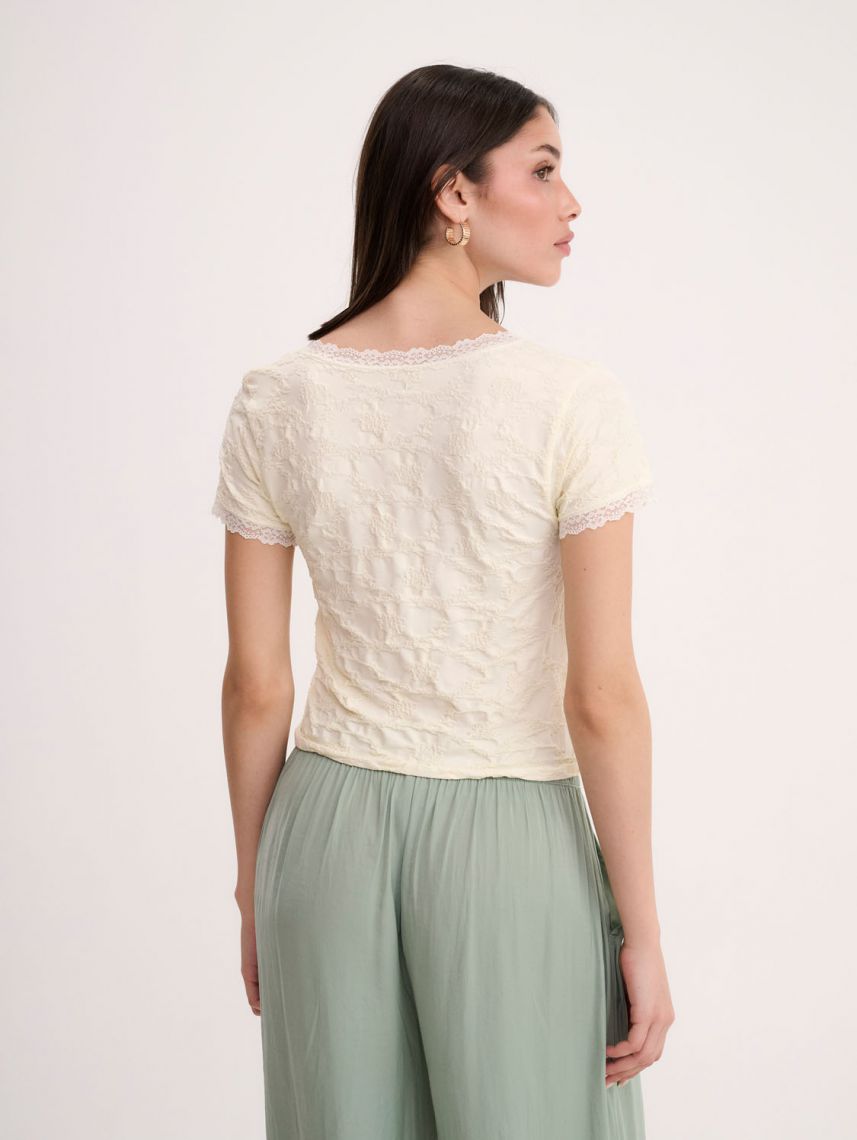 טי-שירט V טקסטורה