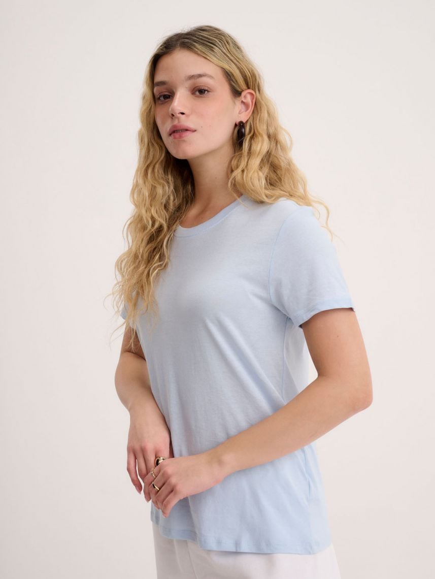 טי-שירט U בייסיק