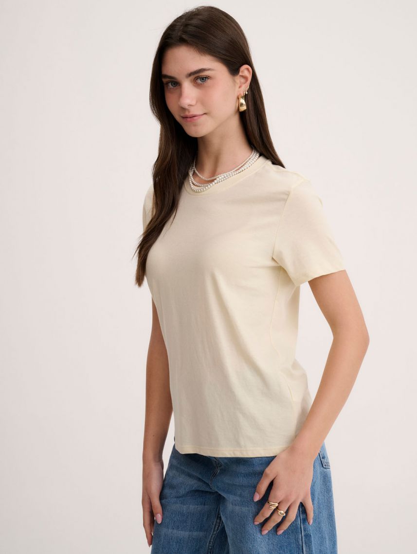 טי-שירט U בייסיק