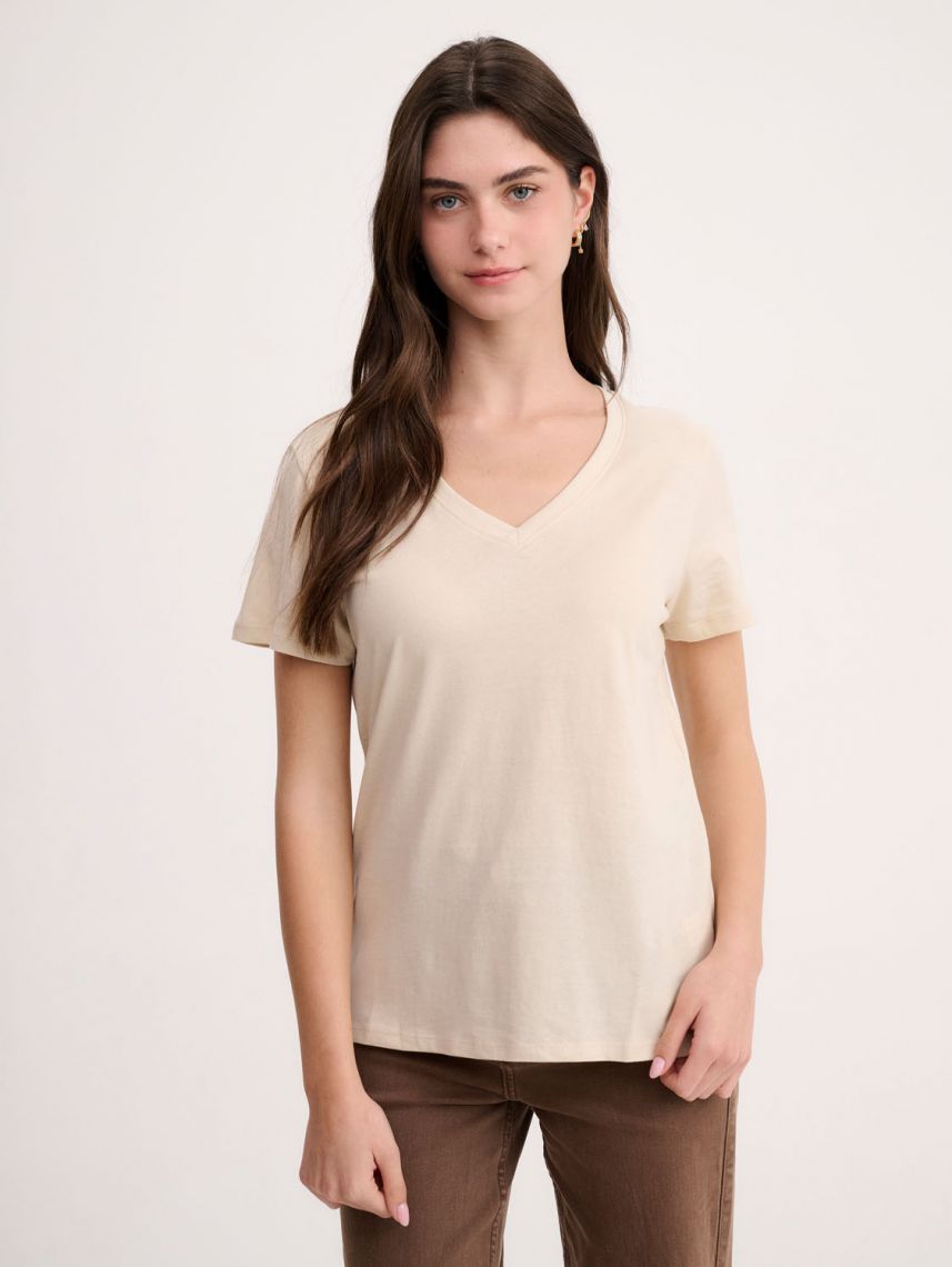 טי-שירט V בייסיק