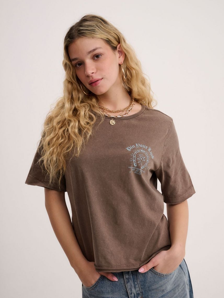 טי-שירט עם הדפס