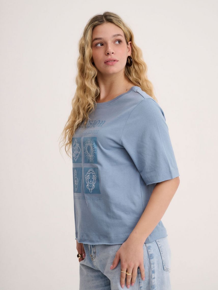 טי-שירט עם הדפס