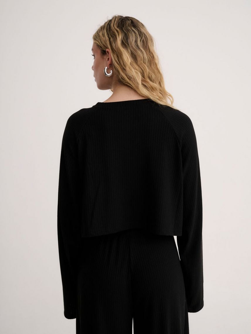 חולצת סריג קרופ ארוכה