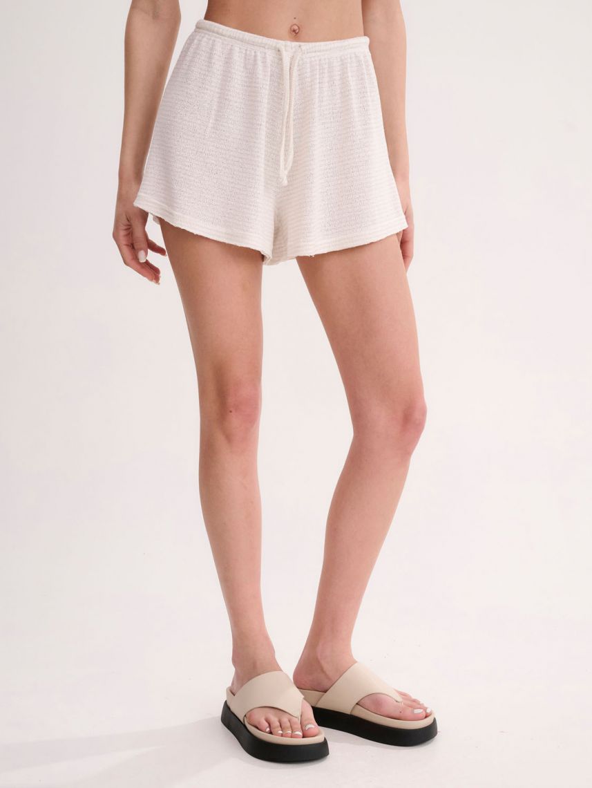 מכנסי חוף קצרים