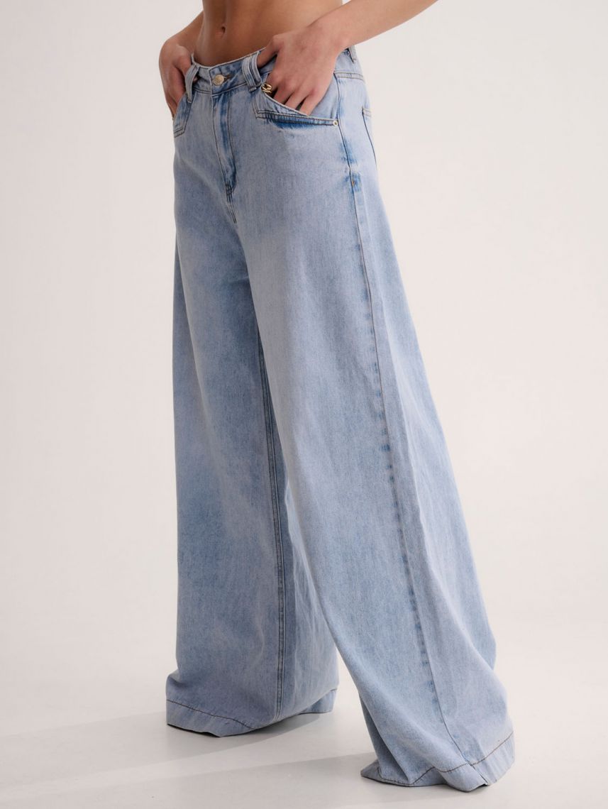 ג’ינס רחבים