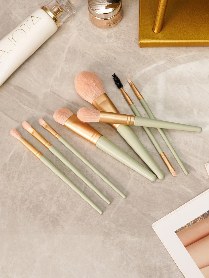 סט 8 מברשות איפור