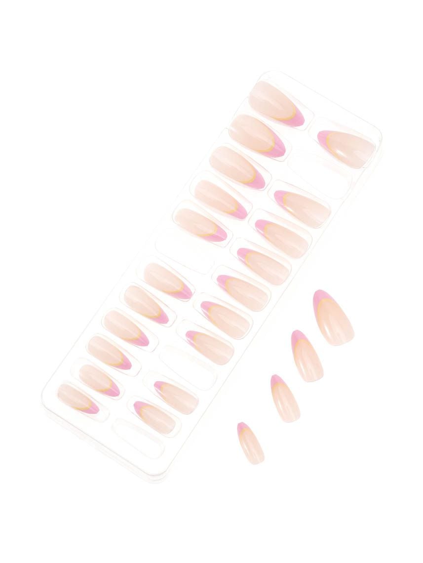 סט ציפורניים להדבקה