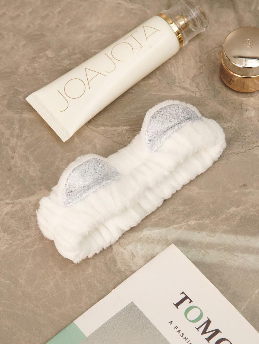 סרט טיפוח עם אוזניים