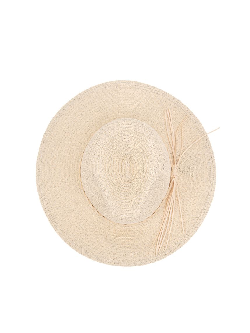 כובע קש רחב שוליים