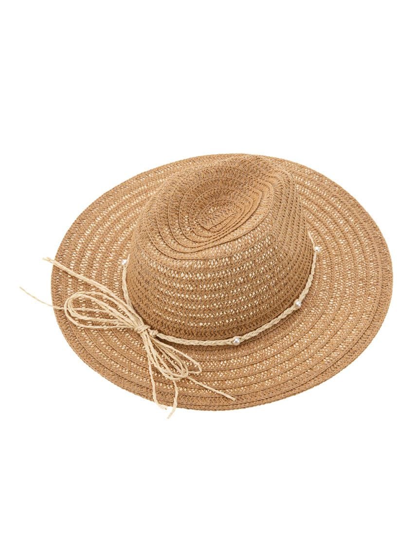 כובע קש רחב שוליים