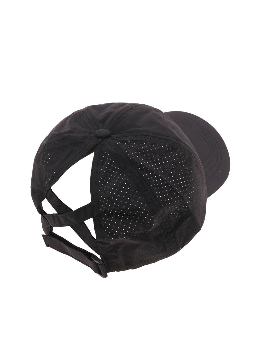 כובע מצחיה עם מקום לקוקו