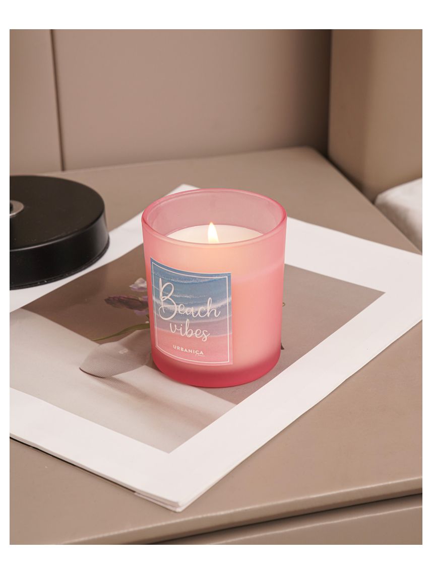 נר במעמד זכוכית