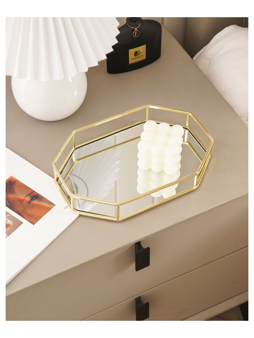 מגש מראה גיאומטרי