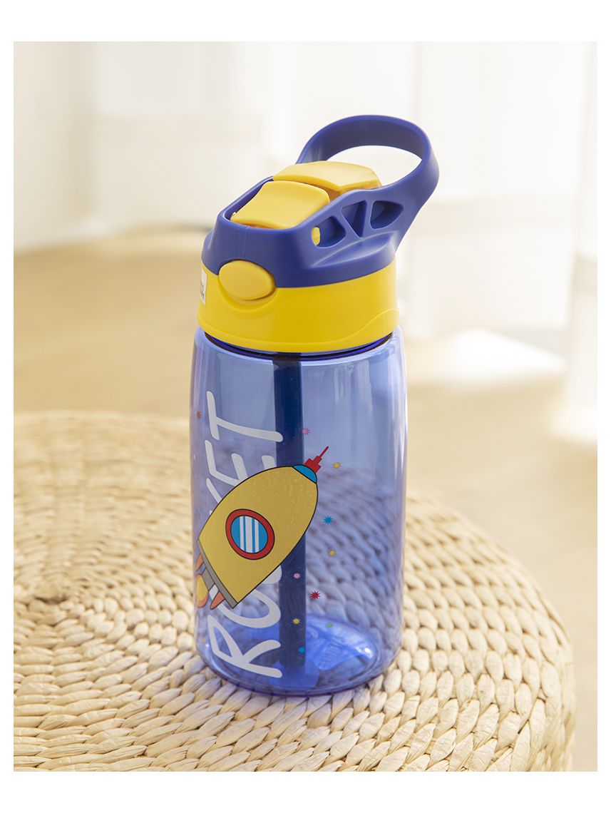 בקבוק שתייה עם קש לילדים