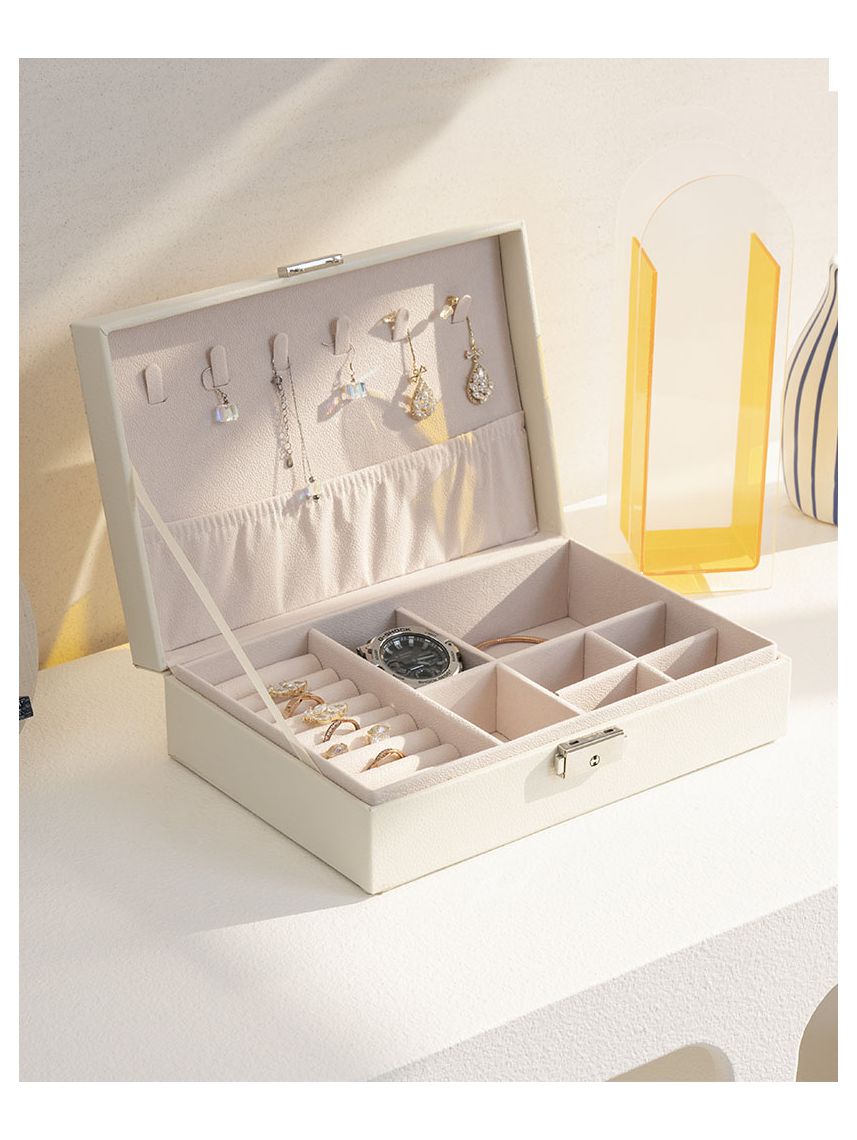 קופסת תכשיטים