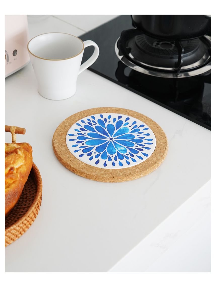 תחתית מעוצבת