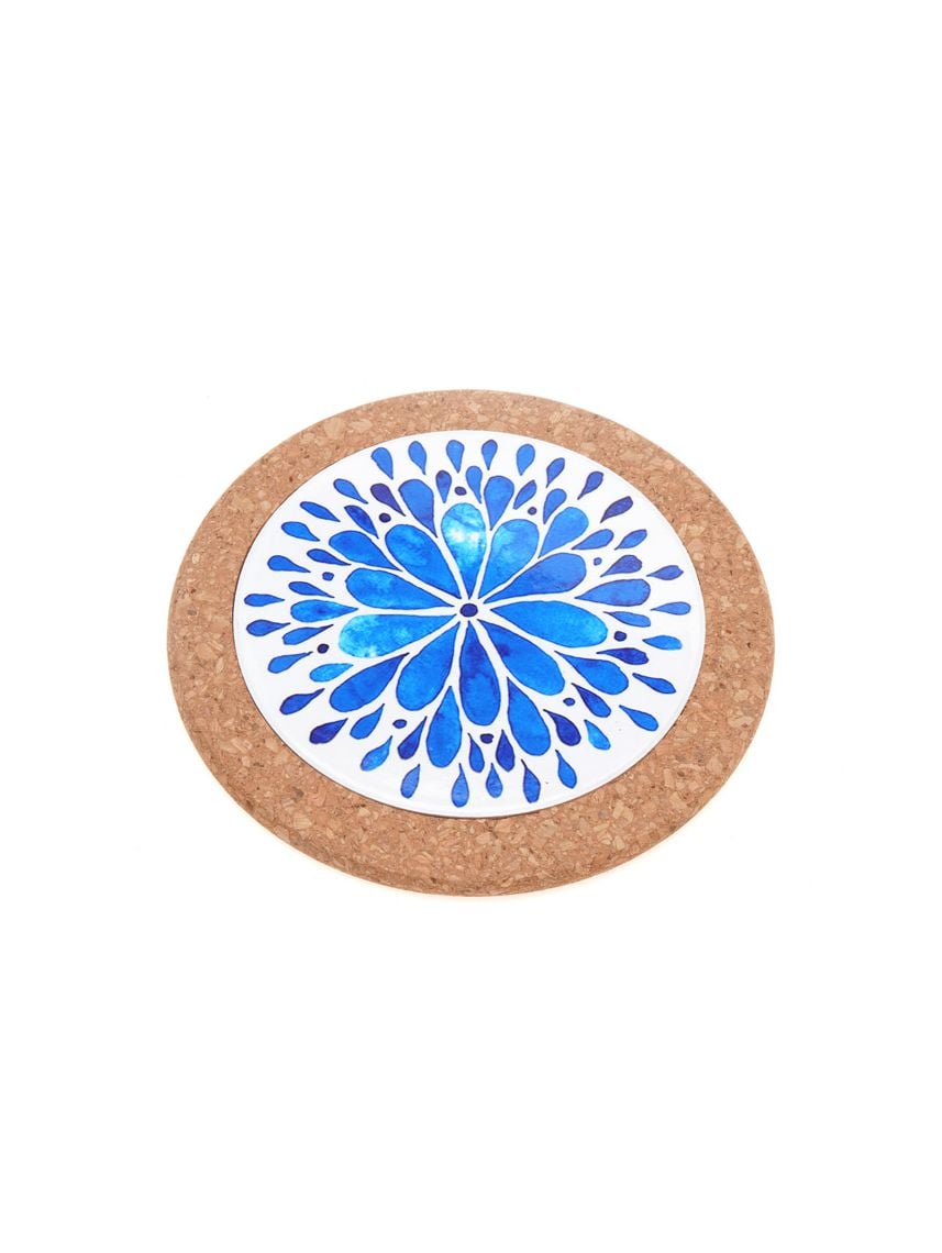 תחתית מעוצבת