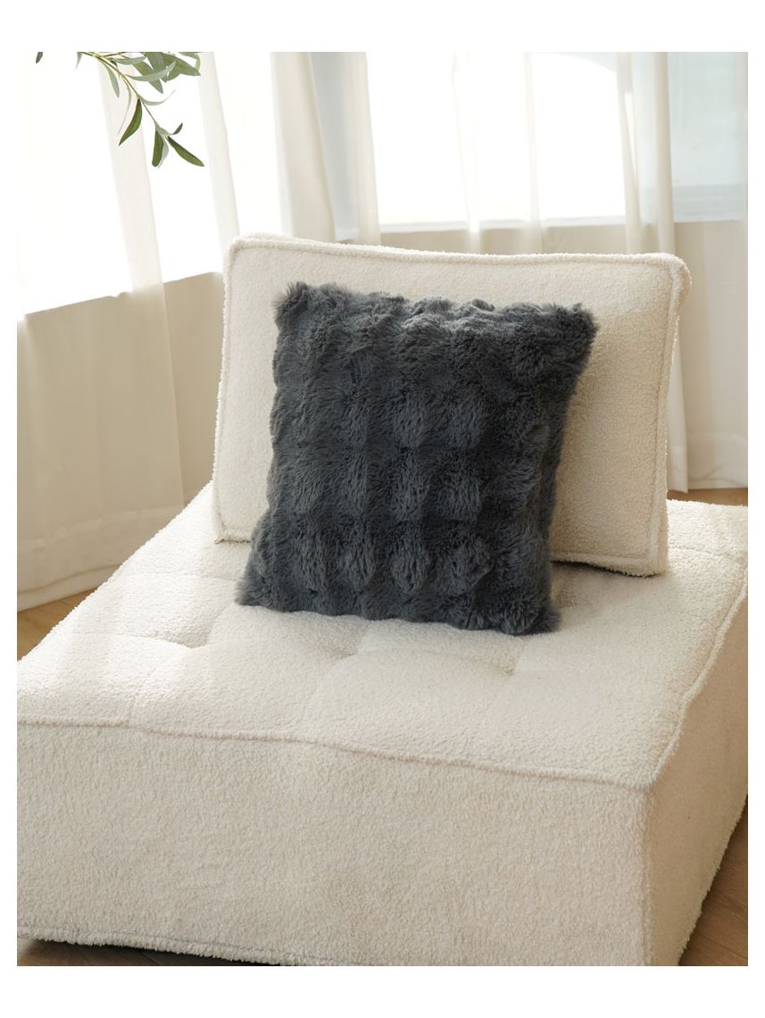 כרית נוי מרובעת