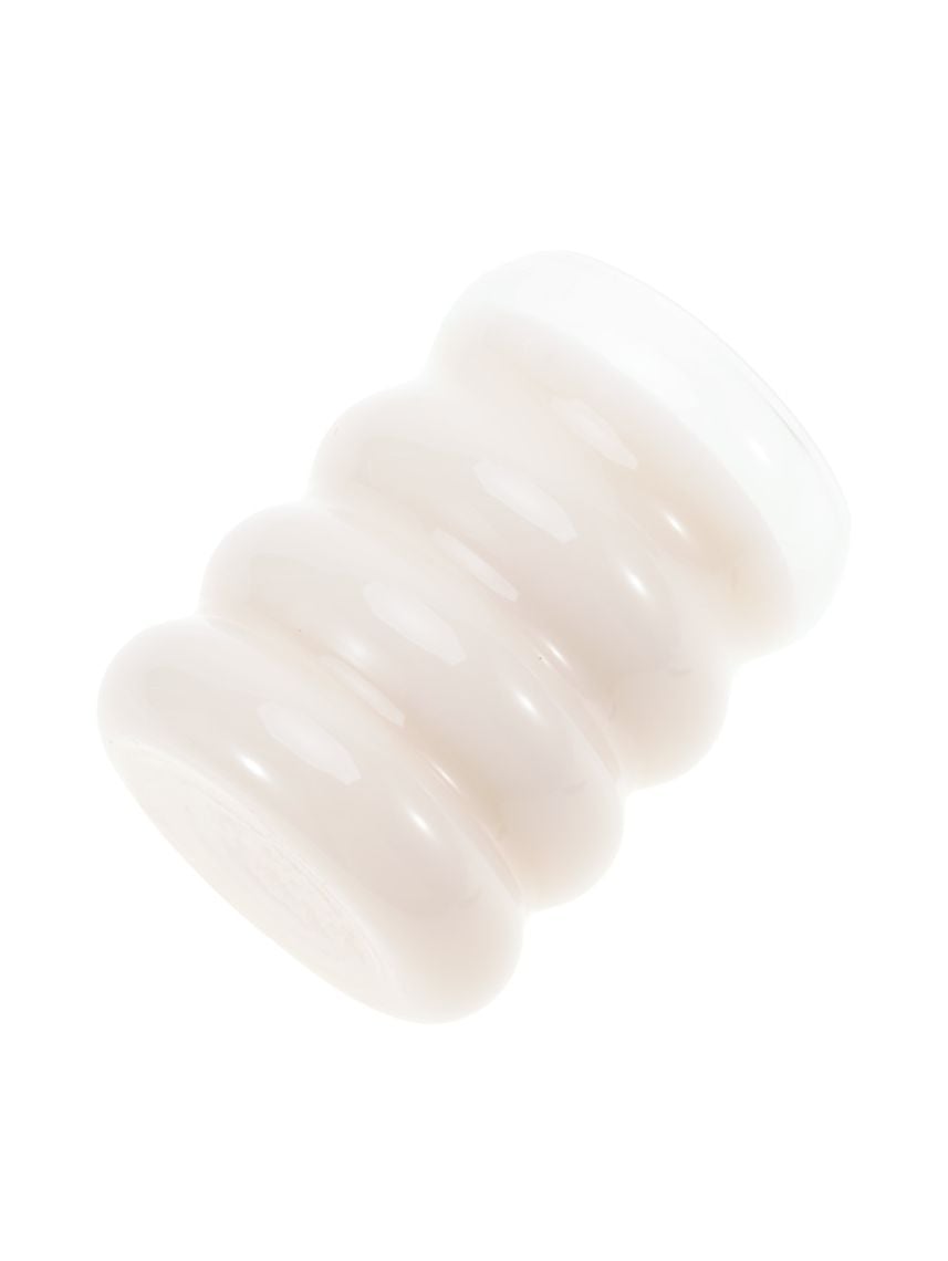 נר במעמד זכוכית מעוצב