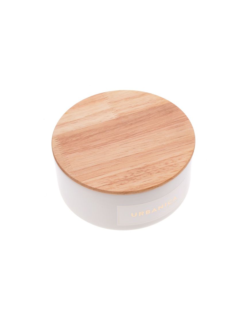 נר במעמד קרמיקה