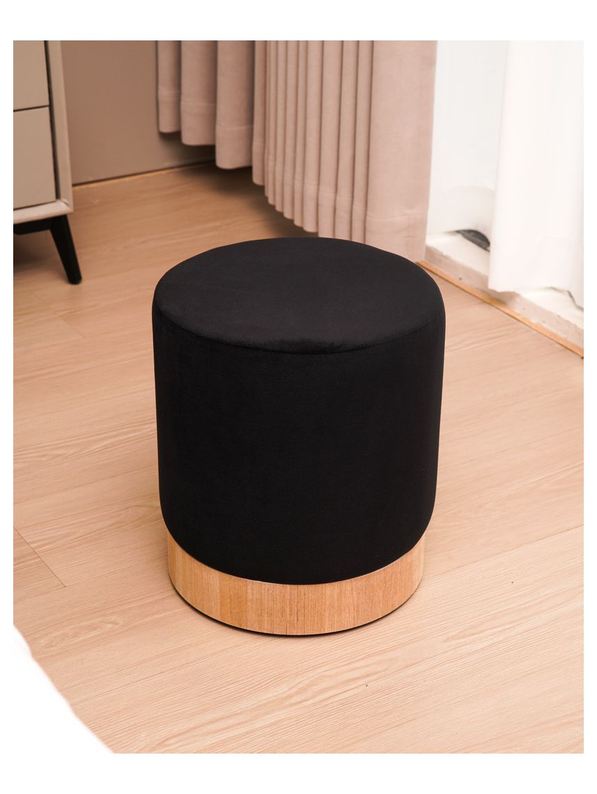 הדום בשילוב עץ