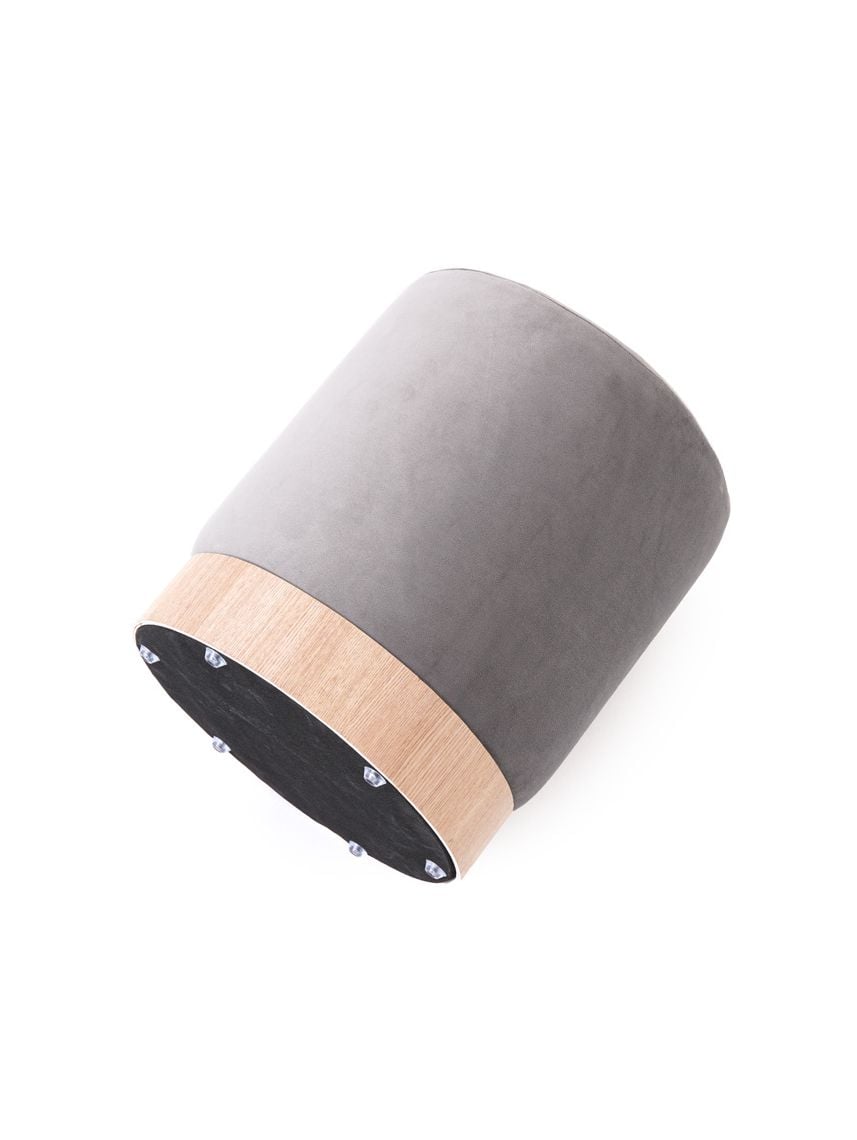 הדום בשילוב עץ