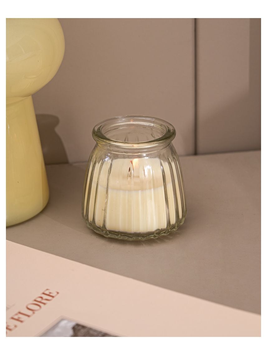 נר ריחני מעוצב