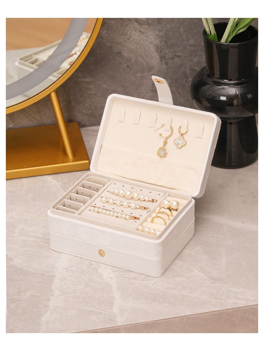 קופסת תכשיטים