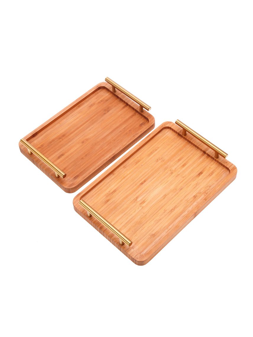 זוג מגשי עץ