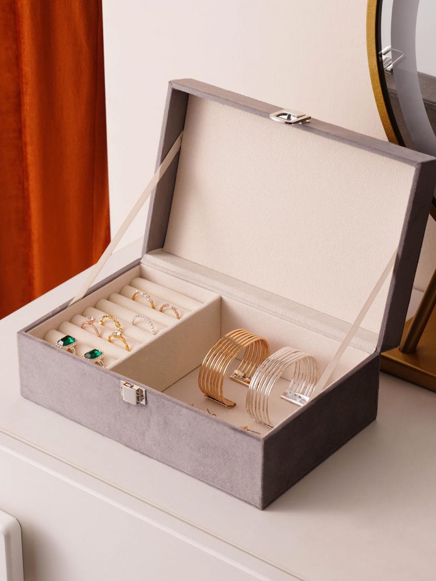 קופסת תכשיטים