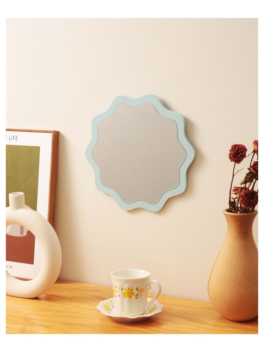 מראת תליה מעוצבת