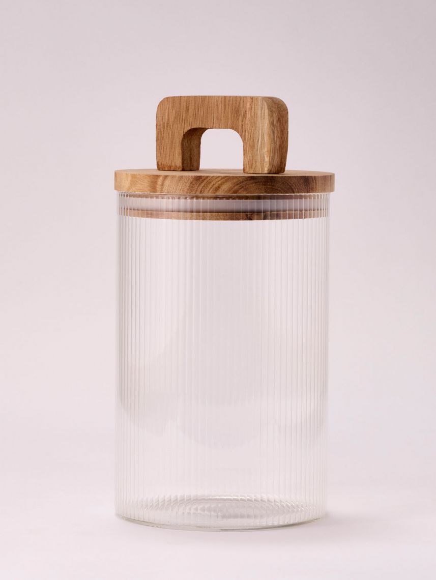 צנצנת זכוכית עם מכסה וידית עץ