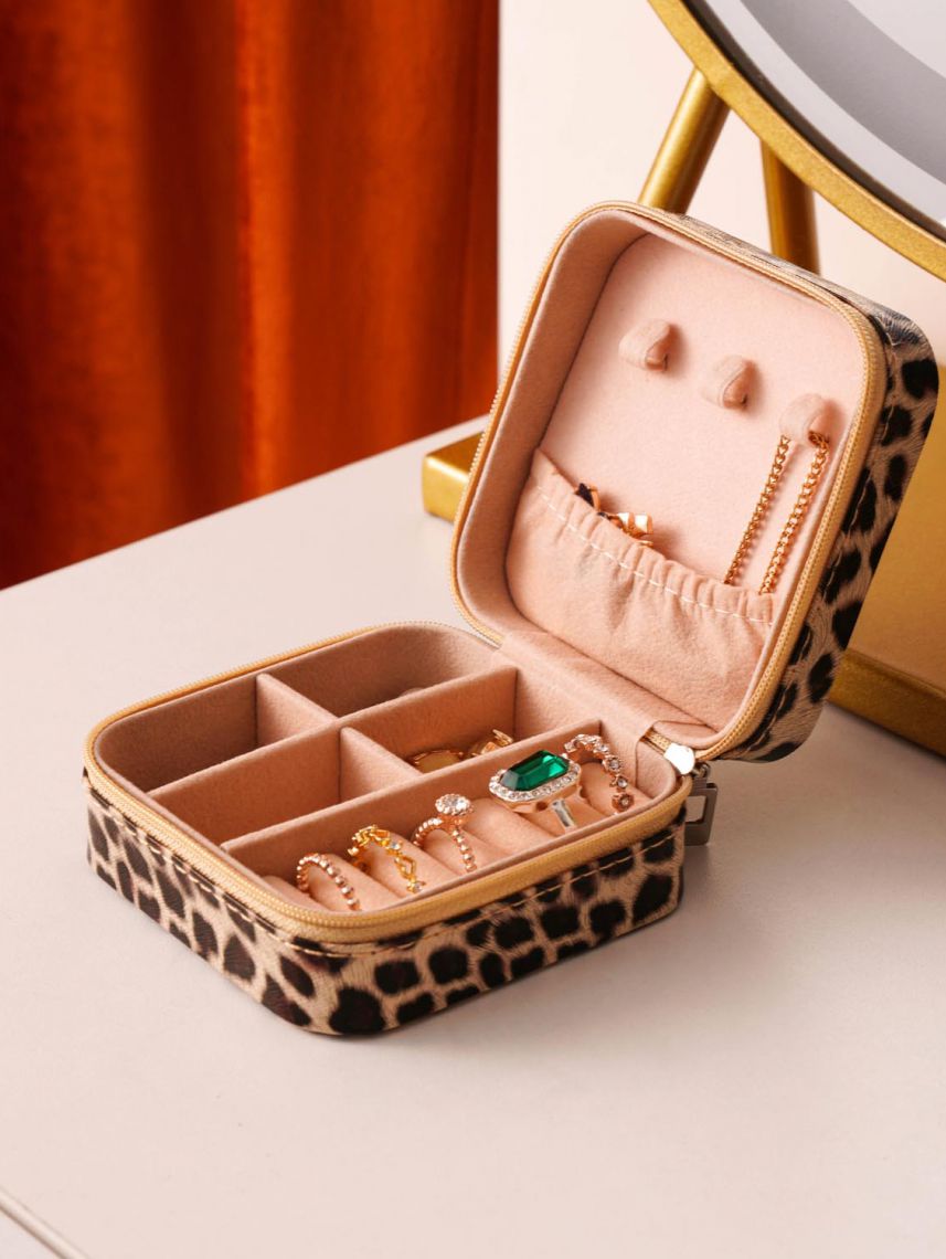 קופסת תכשיטים