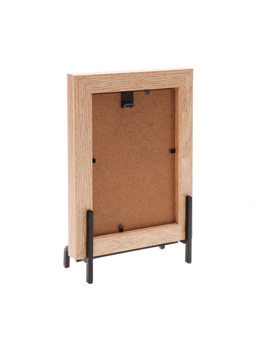 מסגרת עץ לתמונה