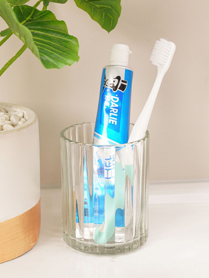 כוס זכוכית למברשות שיניים