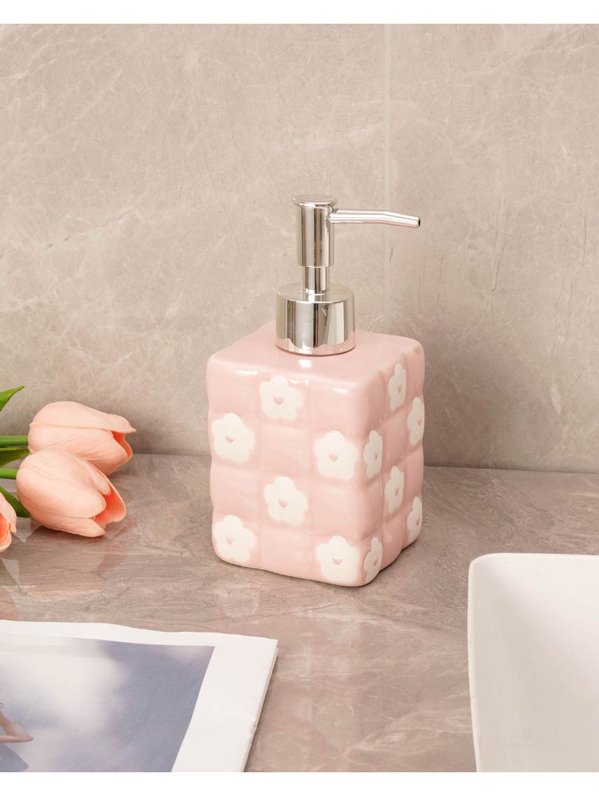 דספנסר פרחוני לסבון