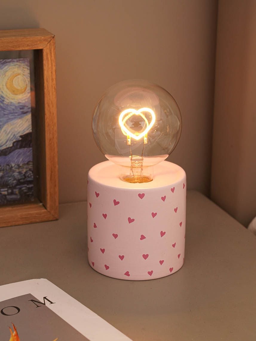 מנורת נוי דקורטיבית