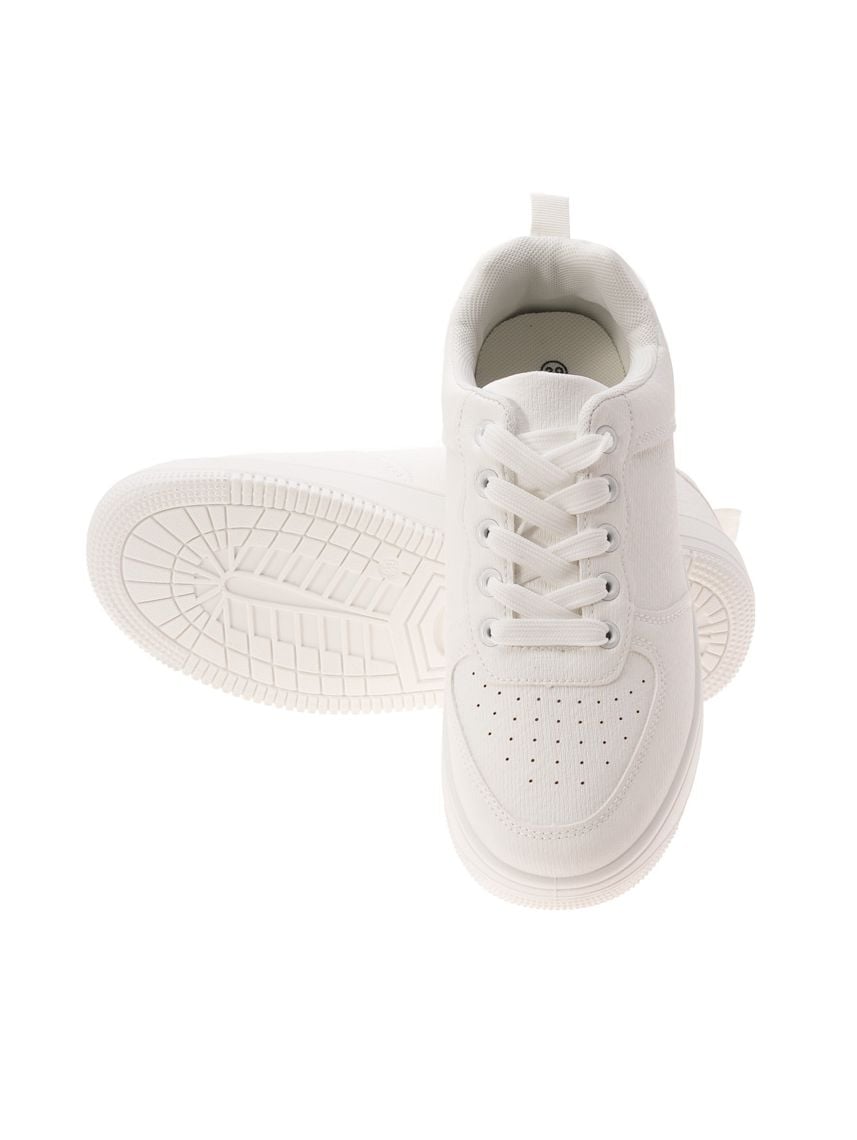 נעלי סניקרס בייסיק