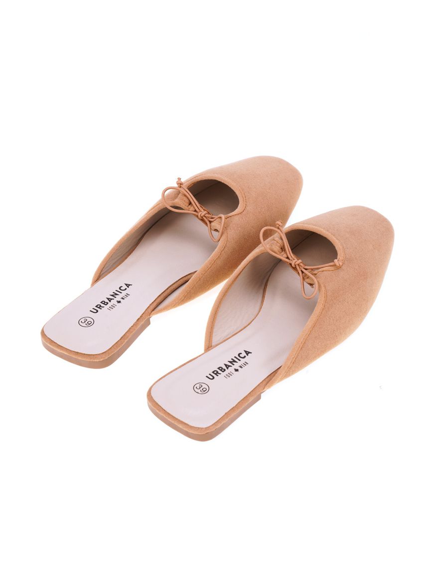 כפכף חצי סגור